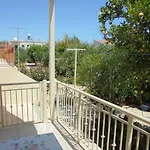 Apartament Niki Court *
