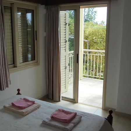 Niki Court * Paphos