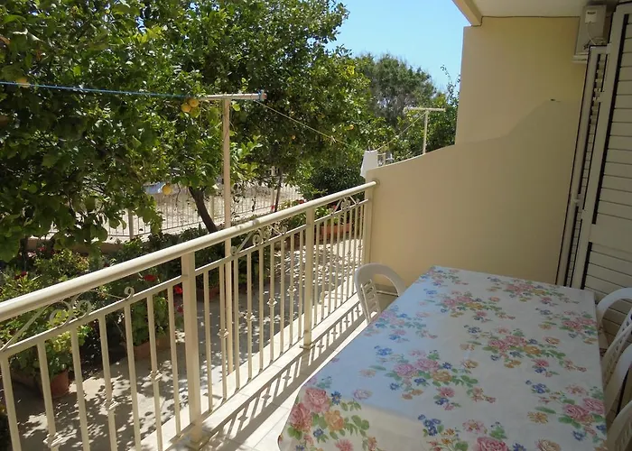 アパート Niki Court