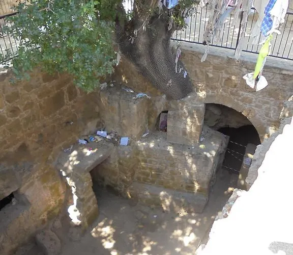 アパート Niki Court パ フォス