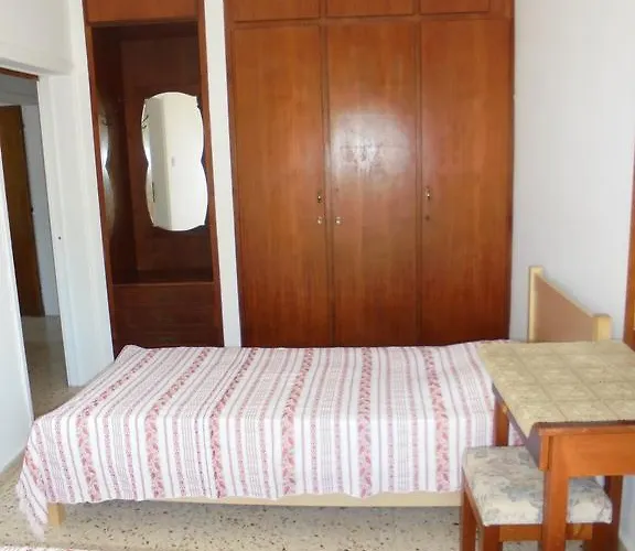 アパート Niki Court