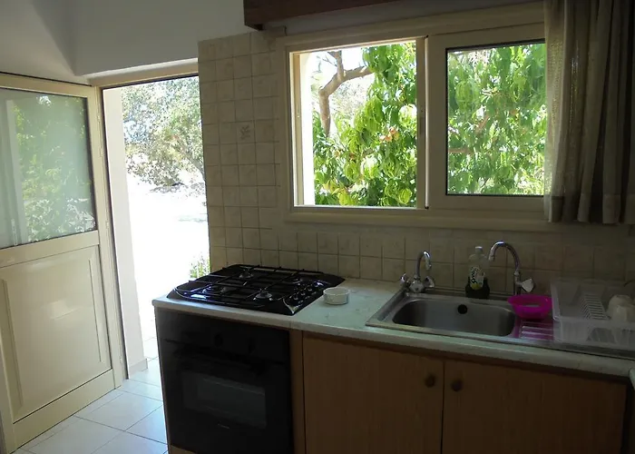 Niki Court パ フォス