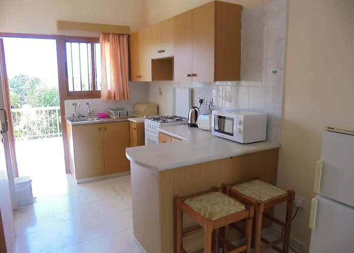 アパート Niki Court パ フォス