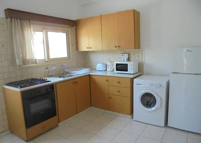 Niki Court アパート *