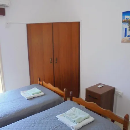 Niki Court * Пафос
